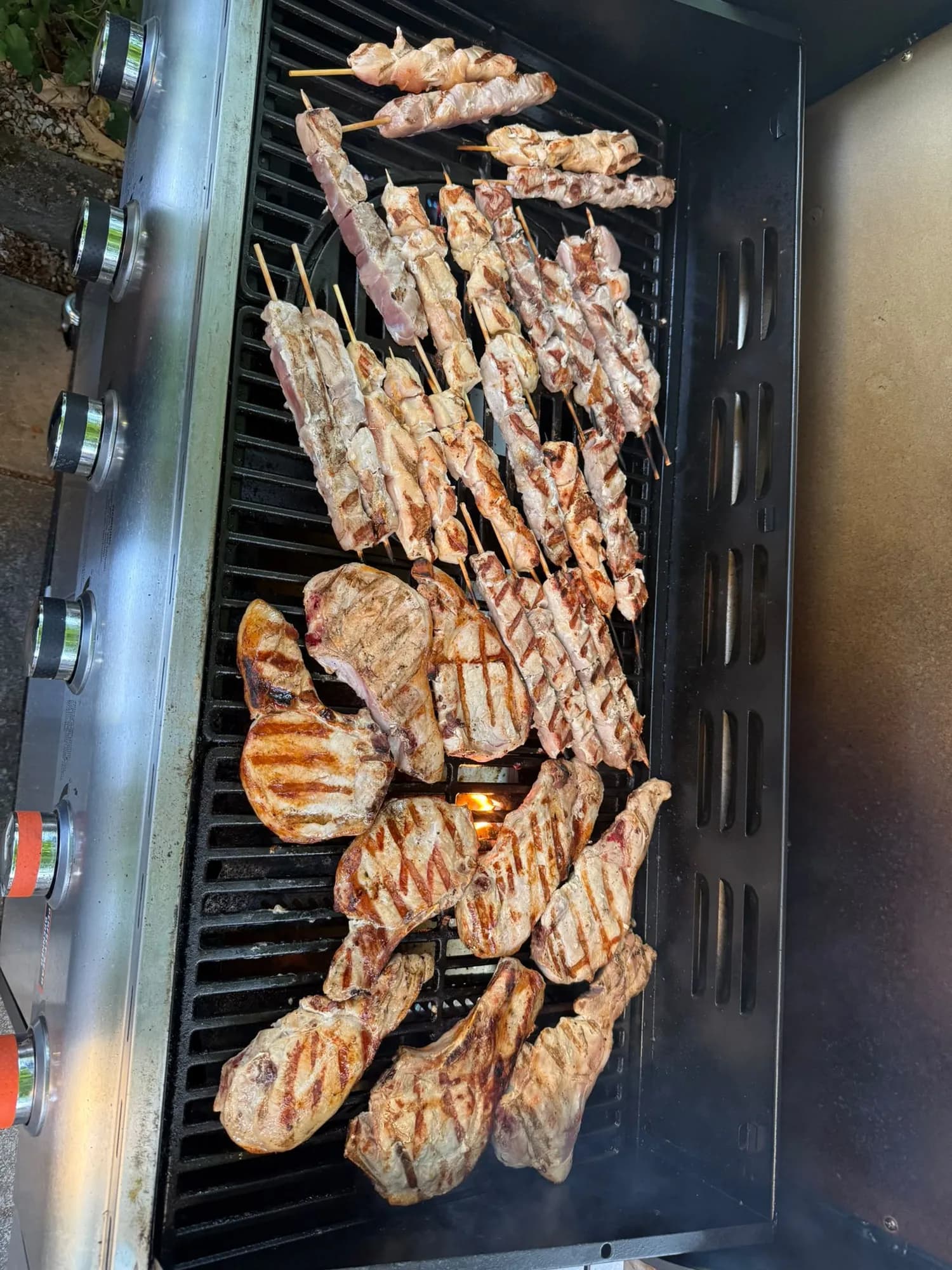Fleisch auf dem Grill
